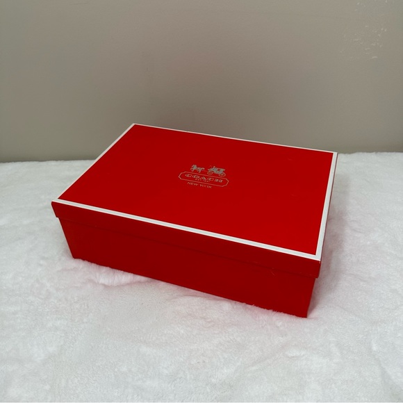 Coach Black Women’s Black Leather Salene Boots w Gold Ankle Bootie Heel Size 10 - Picture 14 of 16